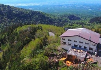 凌雲閣十勝岳溫泉旅館